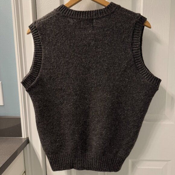 Vintage L.L. Bean V-Neck Wool Nylon Blend Sweater Vest Size Medium - Picture 4 of 6